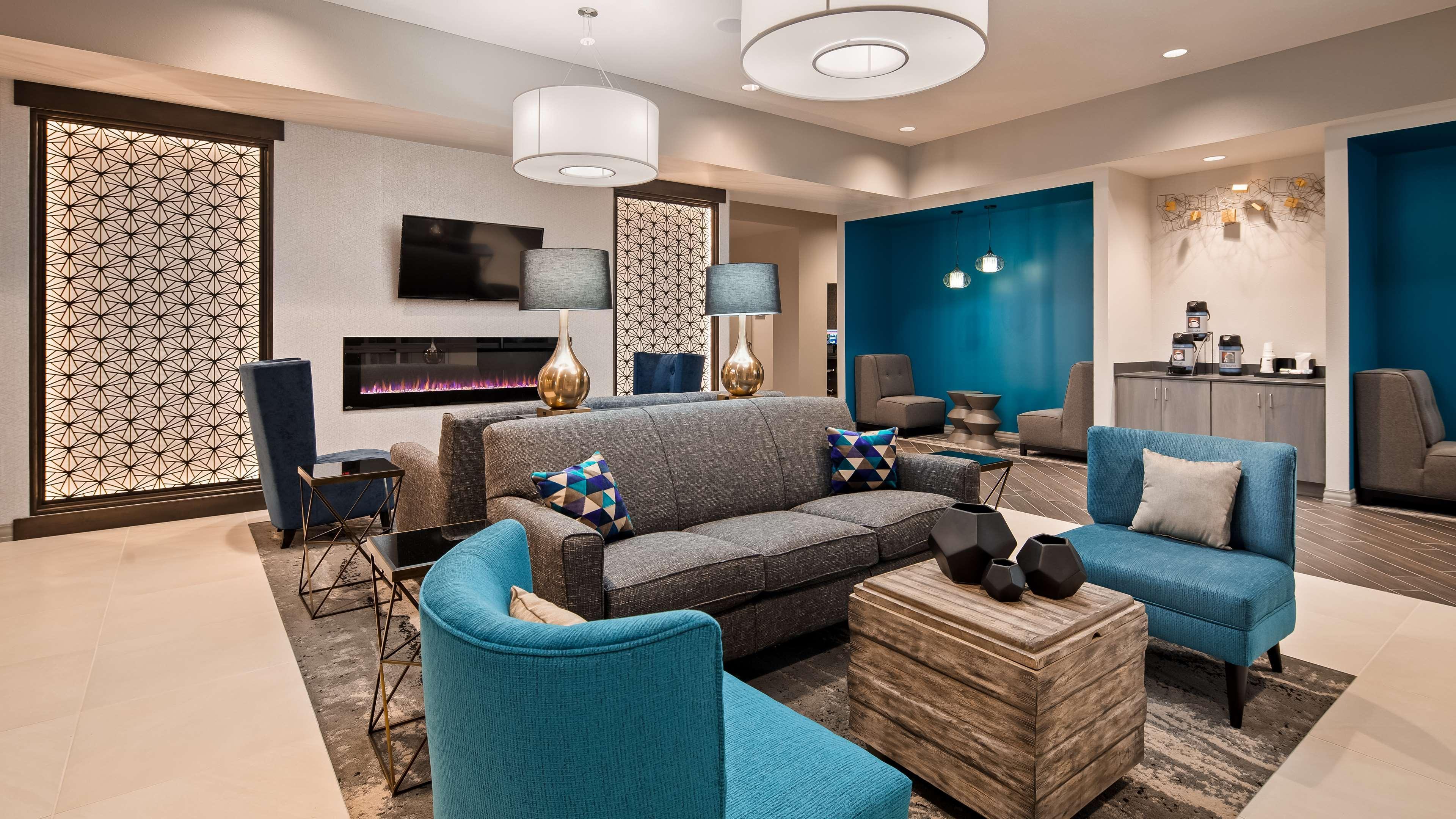 Best Western Plus North Platte Inn & Suites Екстериор снимка