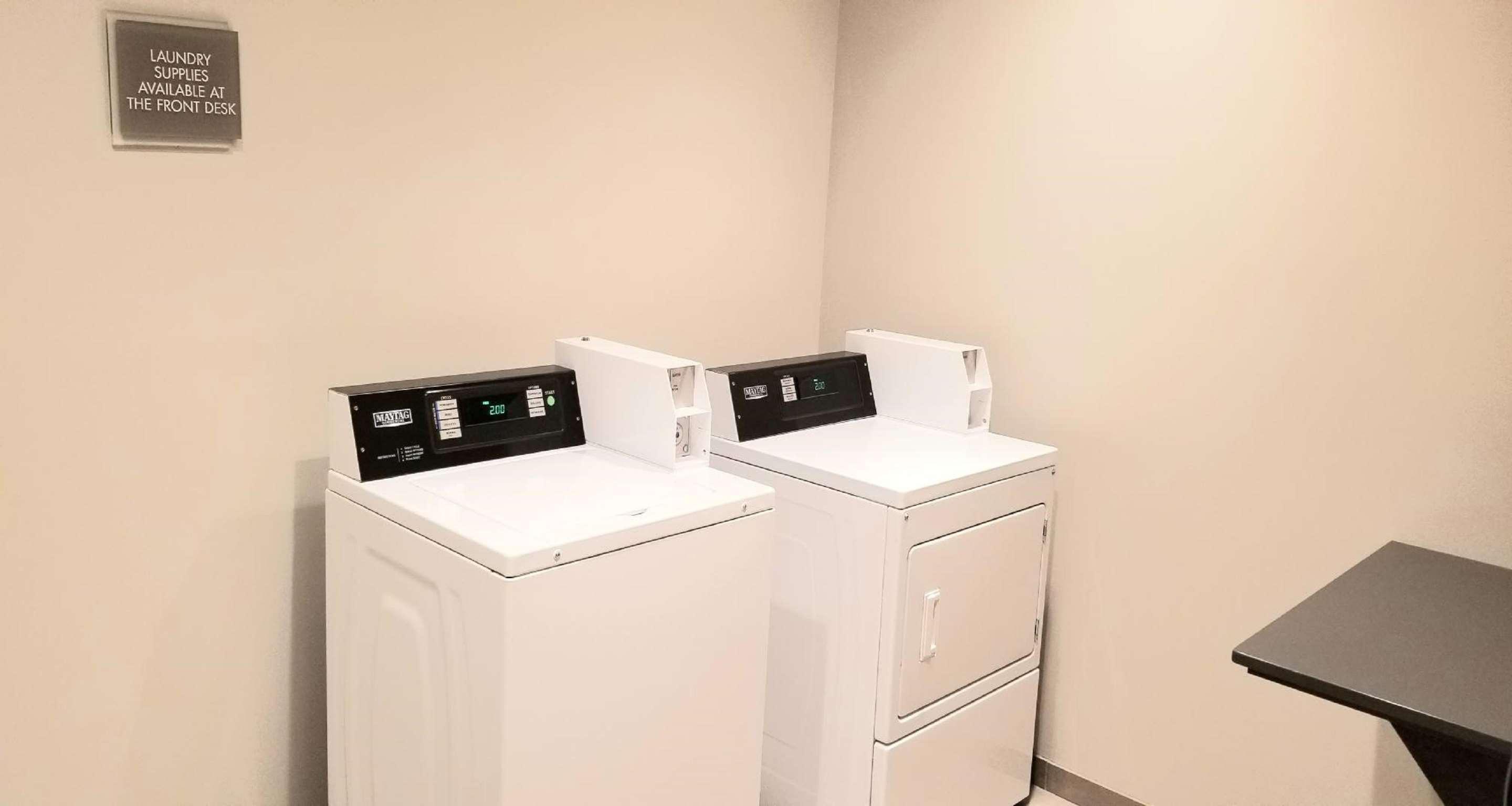 Best Western Plus North Platte Inn & Suites Екстериор снимка