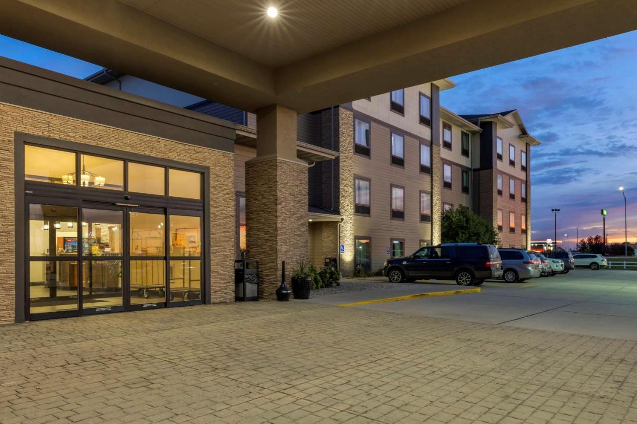Best Western Plus North Platte Inn & Suites Екстериор снимка
