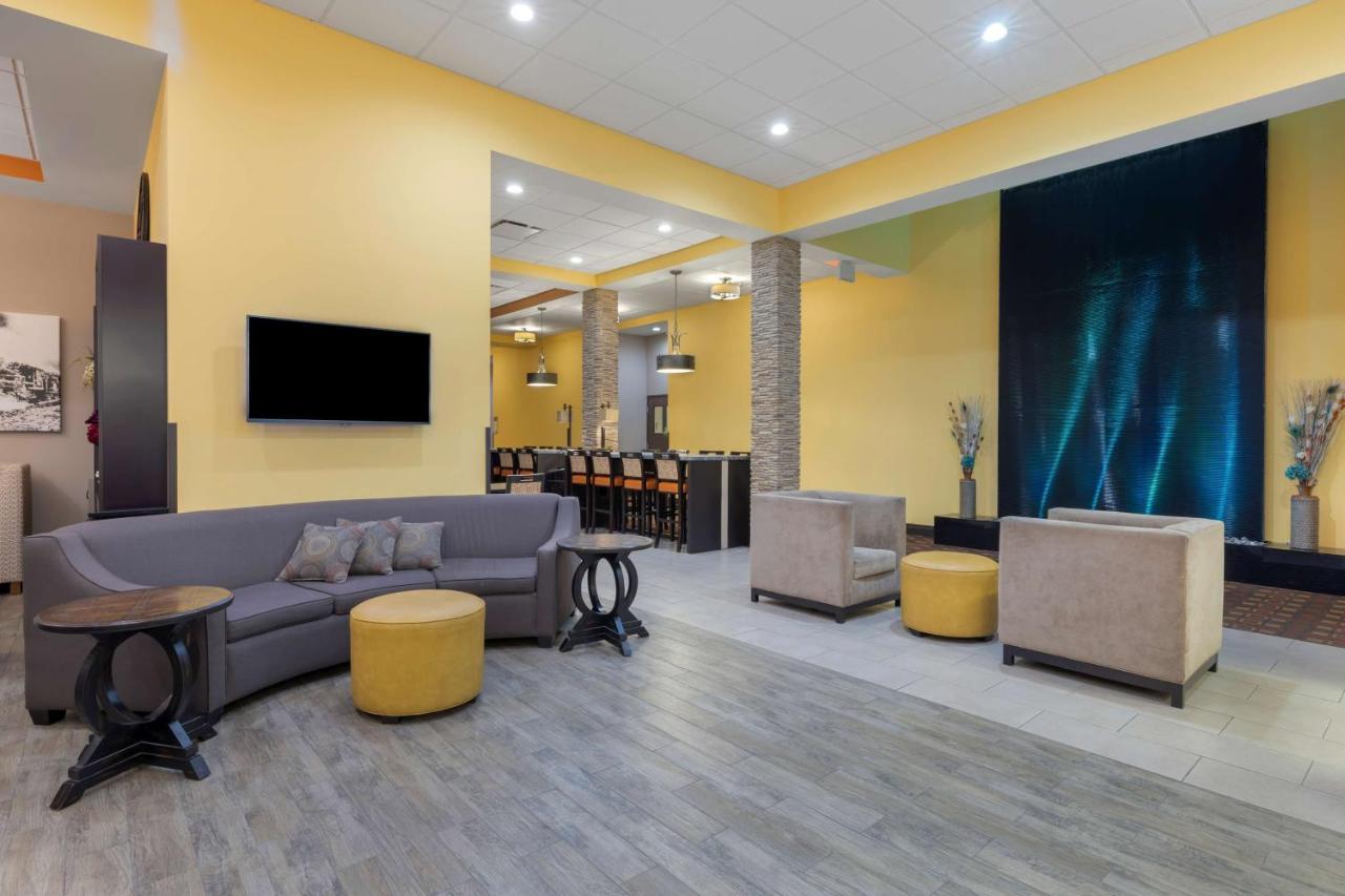 Best Western Plus North Platte Inn & Suites Екстериор снимка