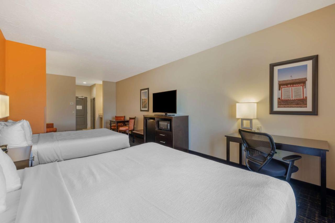 Best Western Plus North Platte Inn & Suites Екстериор снимка