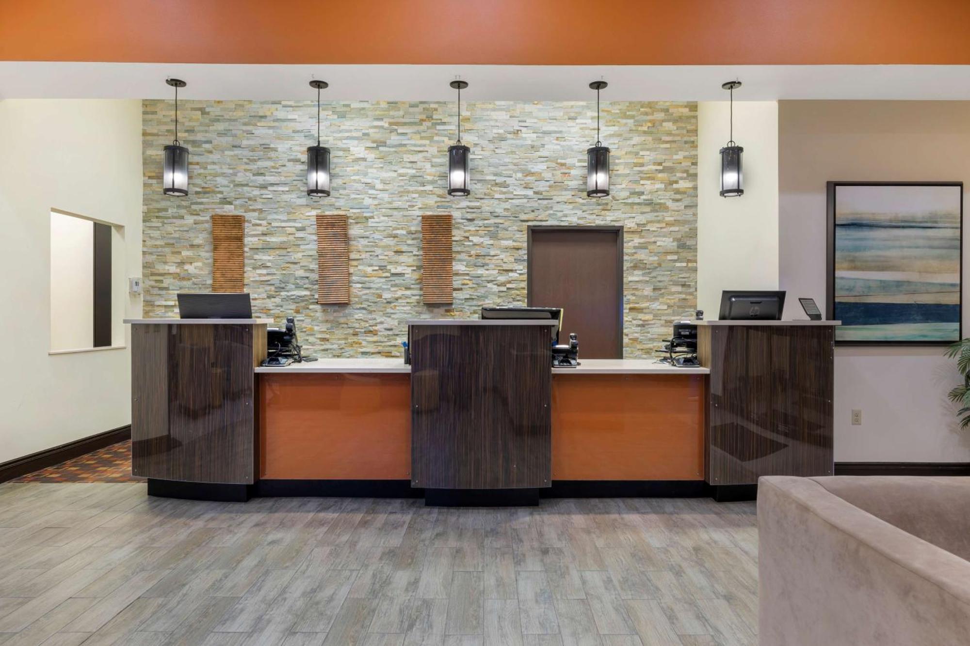 Best Western Plus North Platte Inn & Suites Екстериор снимка